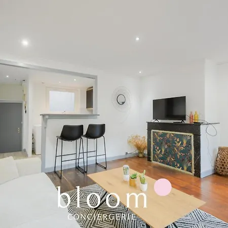 Vieille 4 Personnes Νανσύ